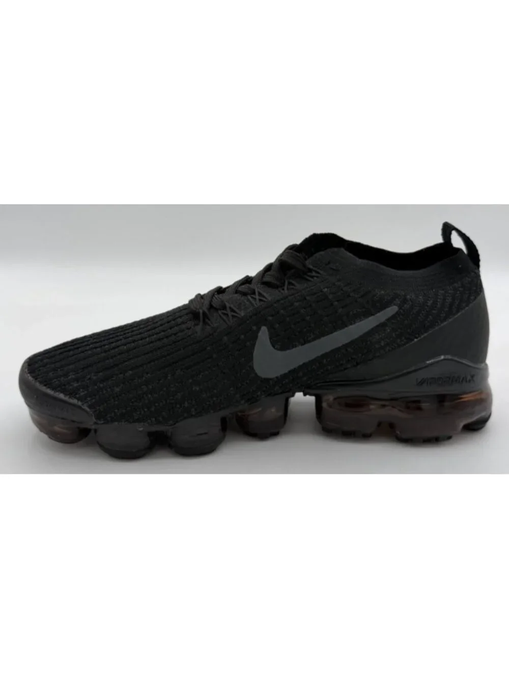 Nike Air Vapormax Flyknit 3 Mens Size 7 Triple Black Running Shoes AJ6900-004